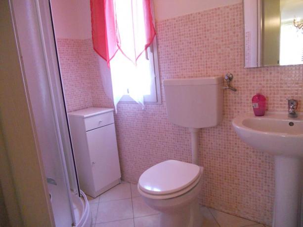 Bagno con pulizia giornaliera B&B ad Arezzo
