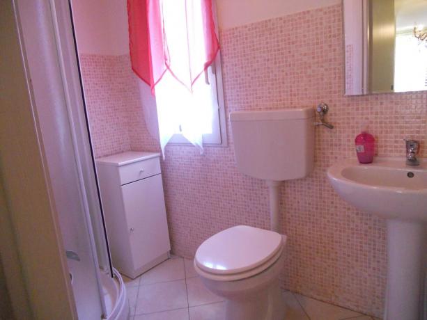 Bagno con pulizia giornaliera B&B ad Arezzo 