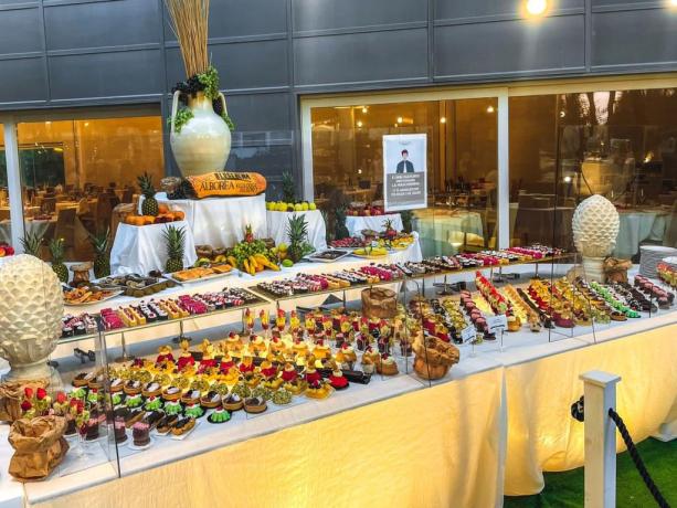 Buffet dolci Hotel 5 stelle Castellaneta-marina Taranto 