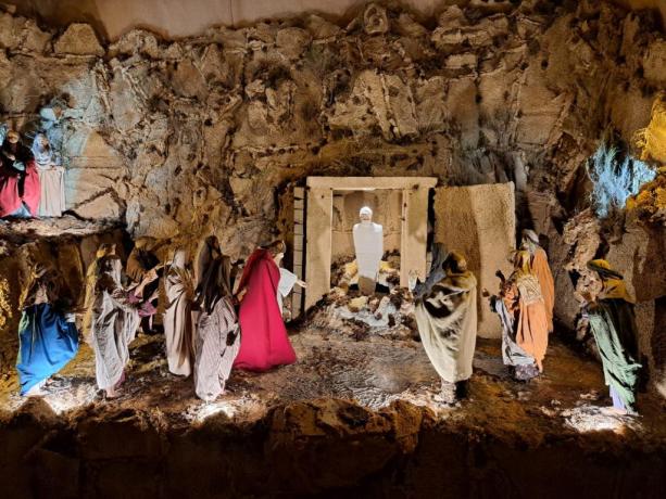Stanza 11: La resurrezione di Lazzaro