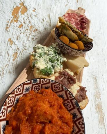 Speciali offerte gruppi pranzo ad Assisi