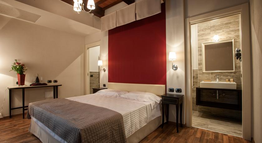 Camere con bagno privato a Castel del Piano 