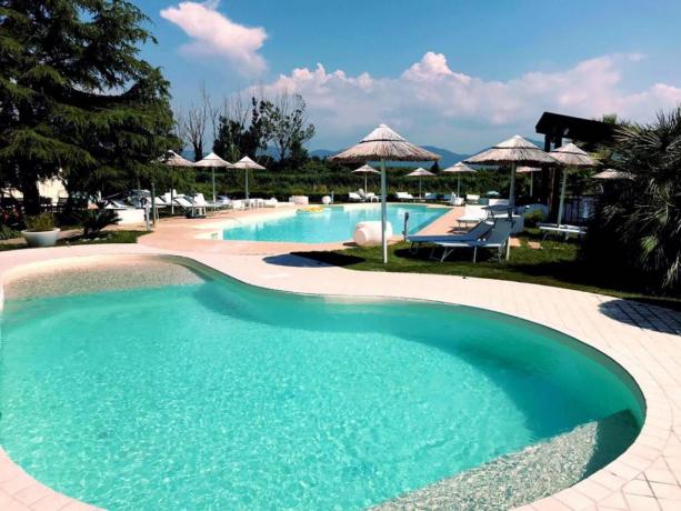 Agriturismo con piscina vicino Follonica 