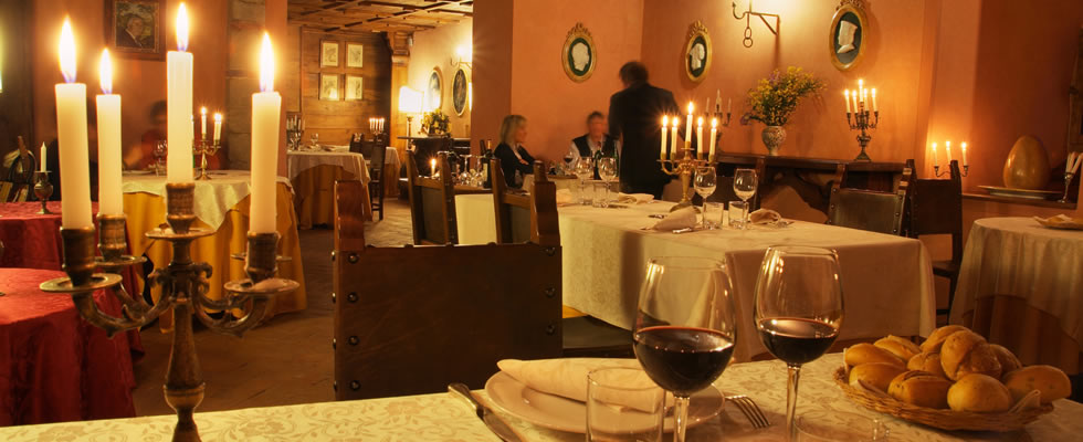 Restaurant in tha Castello Romantico