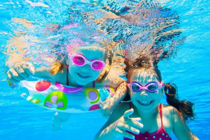 Piscina per Bambini hotel 4 stelle Vicino Salerno 