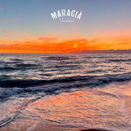 Spettacolari Tramonti al Villaggio Maragia Paestum