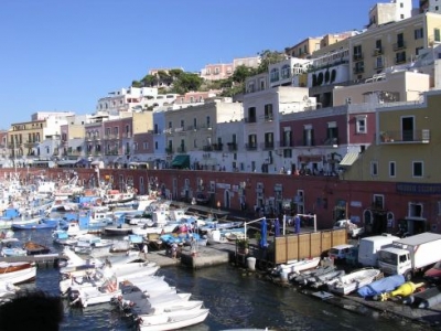 Stay in Agritourism in Ponza
