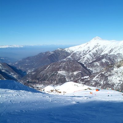 Monti e piste con incredibile panorama, Limone