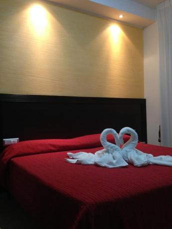 Albergo lungo mare ideale per coppie in Lazio