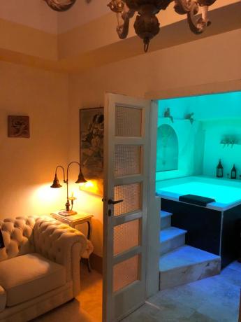Suite salotto affrescato, caminetto, terrazza Castiglione-del-Lago