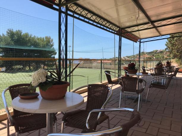 Veranda e campo calcetto residence Sciacca 