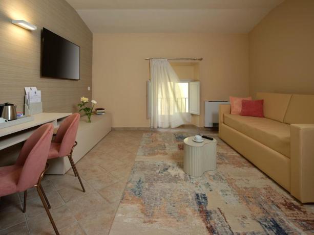 Divano letto in Camera Familiare in Hotel, Bevagna