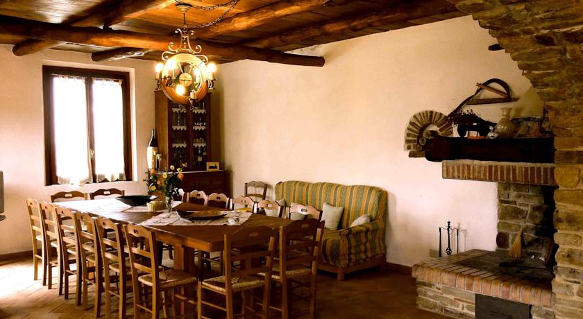 Sala colazioni del B&B nel parco nazionale Cilento