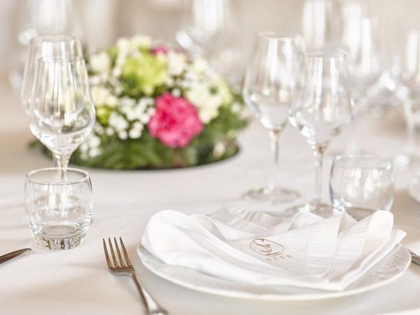 Hotel 4stelle per matrimoni eventi meeting Battipaglia-Salerno