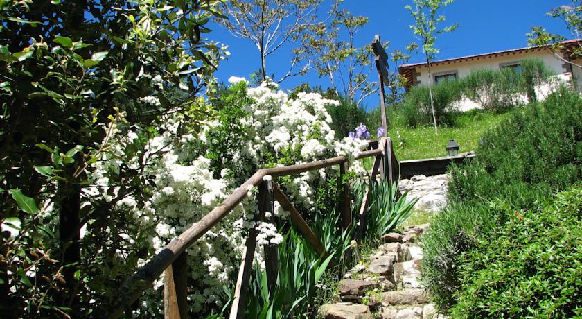 Hotel immerso nel verde in Toscana 