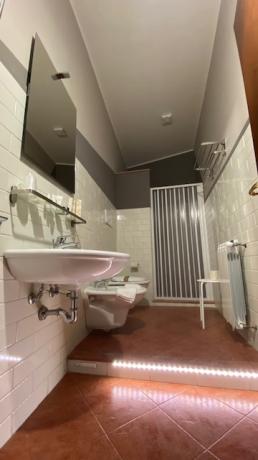 bagno camera Ruggero I