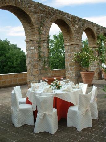 Tavolo apparecchiato da Matrimonio, Agriturismo-Viterbo
