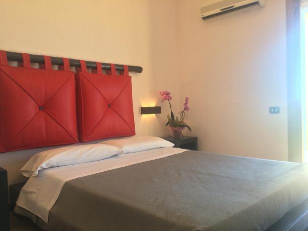 Camera matrimoniale climatizzatore residence Sciacca