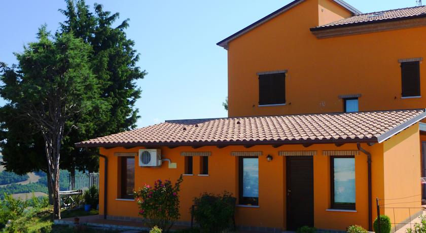 Country House immerso nel verde