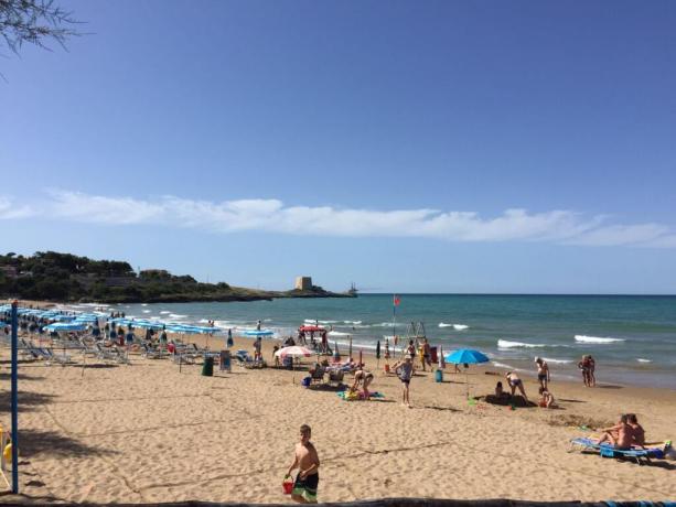 Spiaggia privata in villaggio a Peschici 