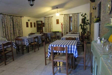 Villa con Sala da Pranzo Comune 