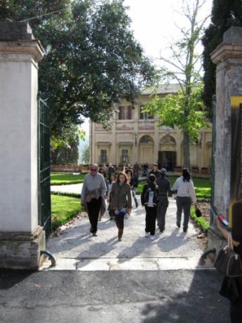Ingresso a Villa Fabri