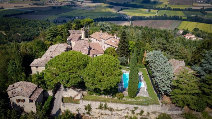 Delizioso Borgo con Camere Spa e Ristorante Umbria