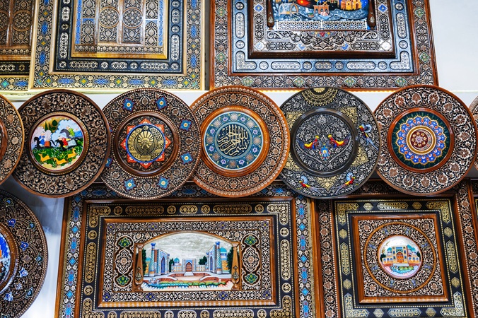 Viaggio di Gruppo in Uzbekistan volo e guida