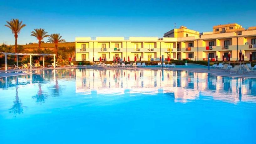 Villaggio Selinunte con animazione e piscina