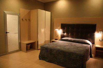 hotel4stelle-chiancianoterme-suiteidromassaggio2posti-centrobenessere