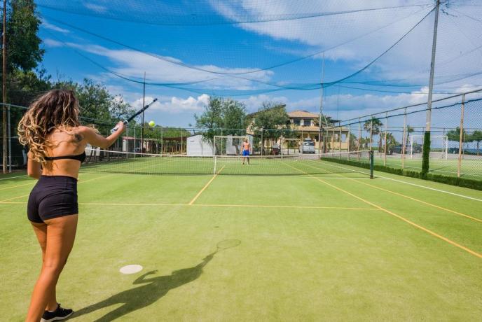 Villaggio vicino Sibari con Campi da Tennis