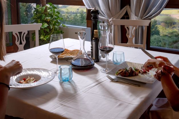 Camere in Romantico Relais con Ristorante Umbria