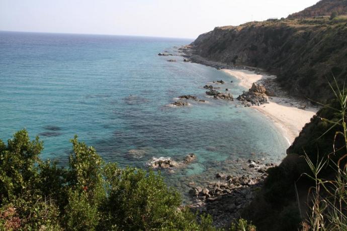 Agriturismo Vicino Tropea con Ristorante,Piscina ed Idromassaggio