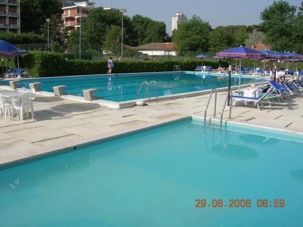 Hotel Milano Marittima con piscine per ospiti 