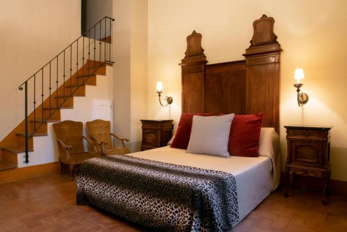Camera Superior in Agriturismo con Ristorante Toscana