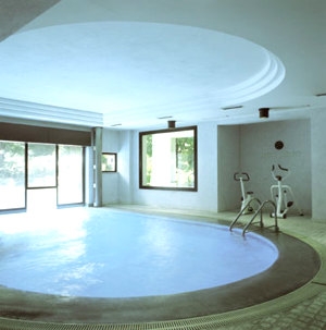 Indoor-pool and spa in Courmayeur