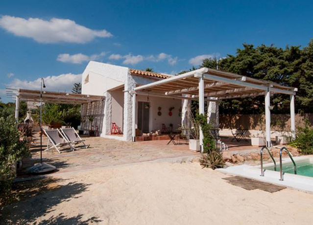 Casa sulla Spiaggia di Selinunte con Piscina
