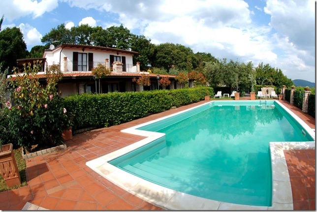 Casale Agrituristico con piscina panoramica Magione-Perugia 