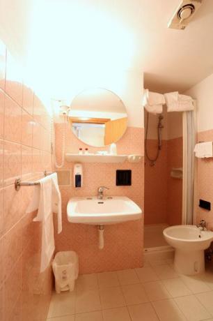Bagno Camera Hotel in Abruzzo