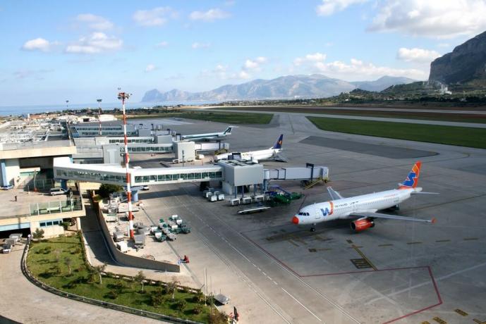 Hotel4stelle a 30km Aeroporto Palermo