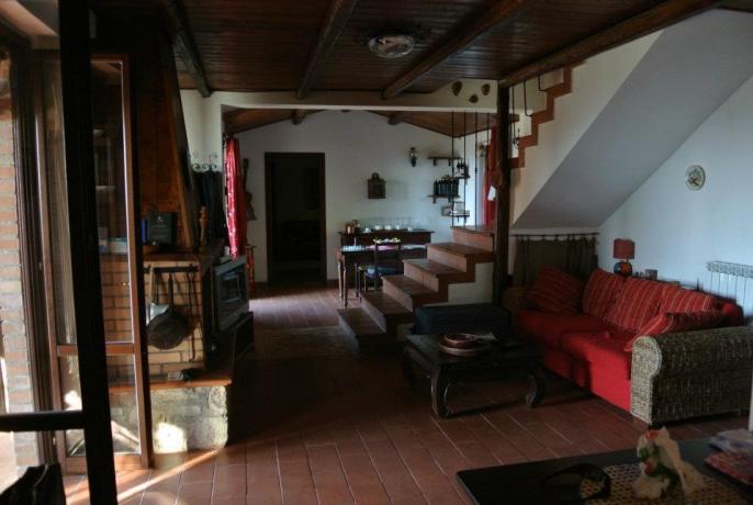 Soggiorno B&B casale San Terenziano vicino Bastardo