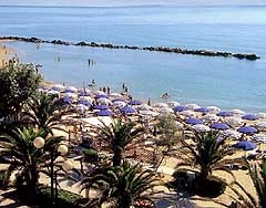 Stay in hotel near The sea, Abruzzo