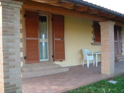 porticato del bed and breakfast in toscana