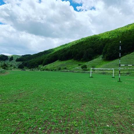 nuovo campo calcio a 11 fase di allestimento 