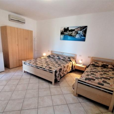 Camera tripla con letto singolo casale in Maremma-Toscana