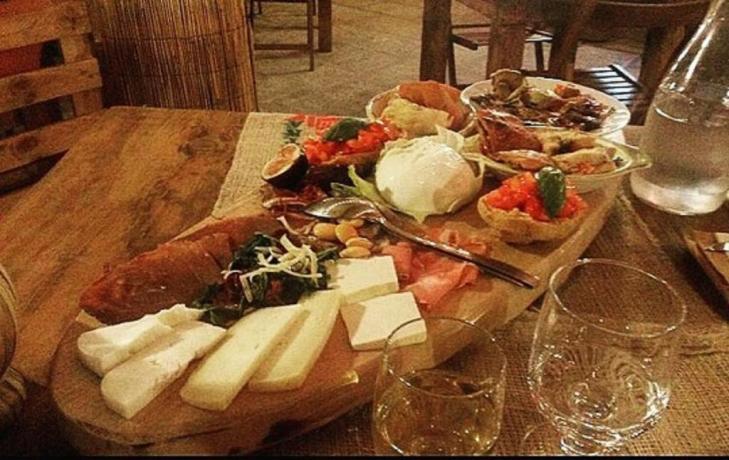Hotel con ristorante con piatti locali in Salento