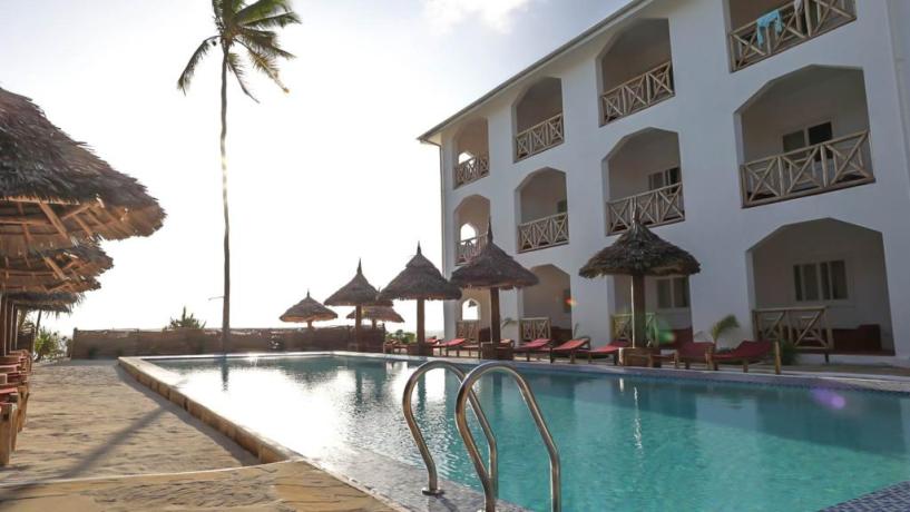 Resort Zanzibar direttamente sulla spiaggia con ristorante