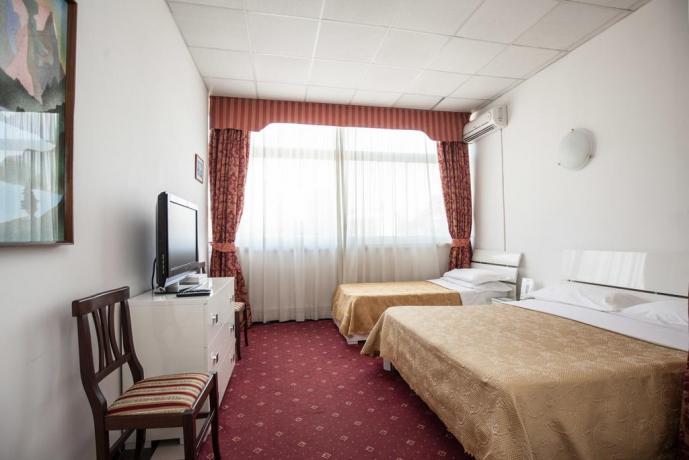 Camera tripla ideale per famiglie Hotel Ostia 