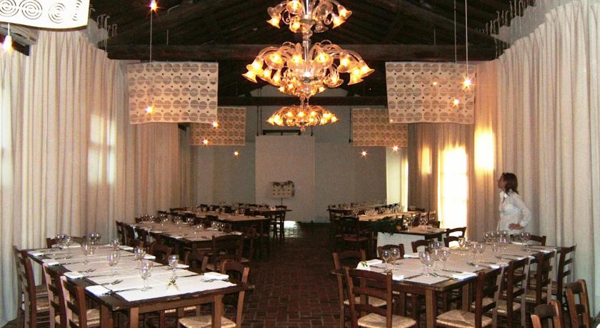 Ristorante con piatti tradizionali