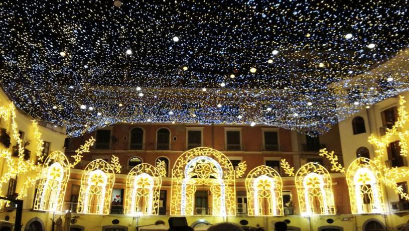 Luci D'artista vicinissimo al B&B L'Artista